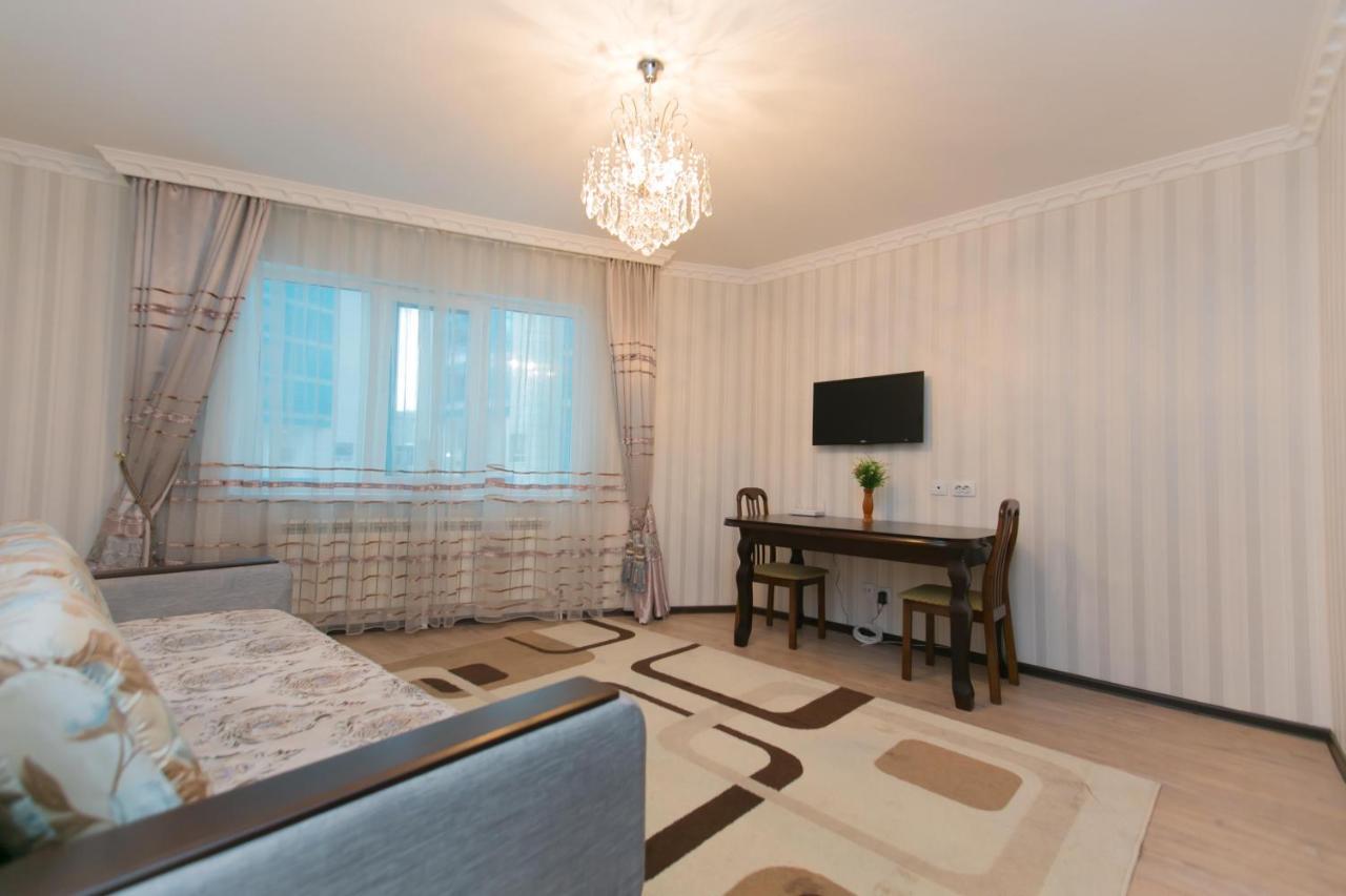 Cozy Apartment On Sarayshyq Street 5E Αστάνα Εξωτερικό φωτογραφία